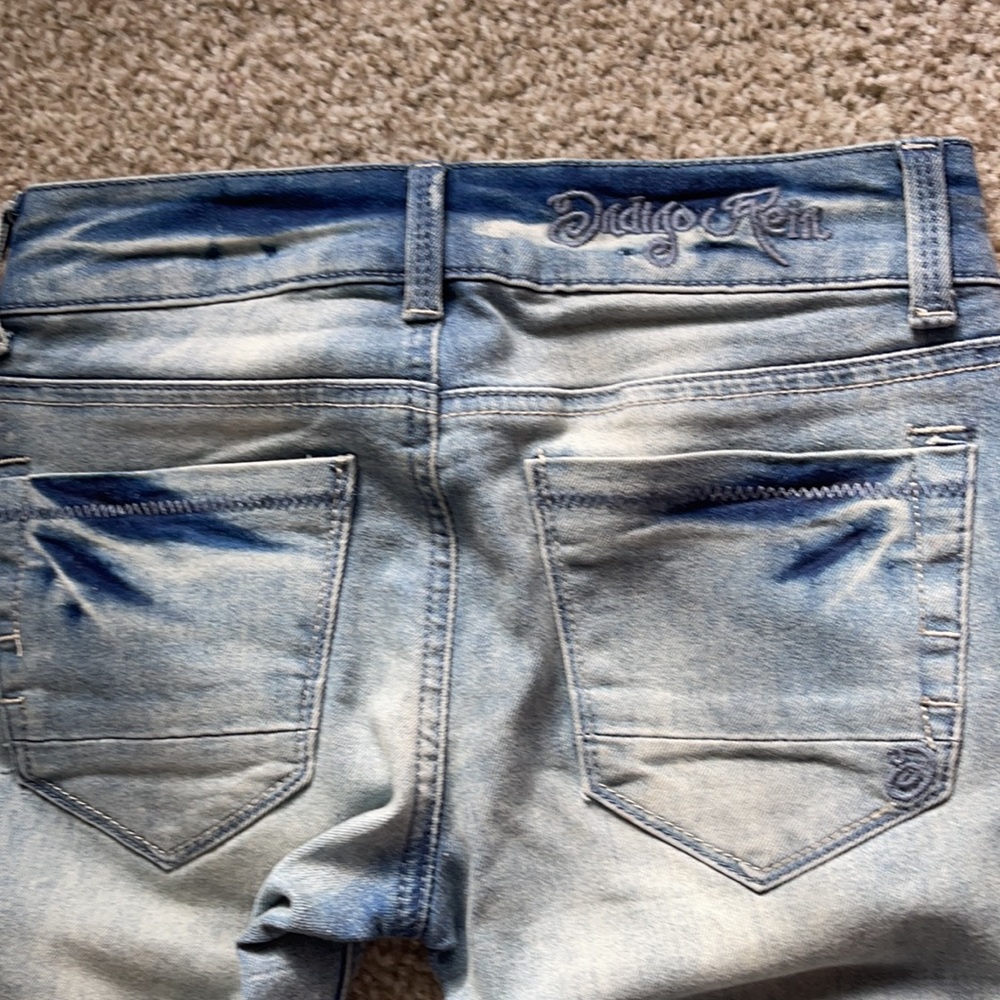 Indigo Rein Ripped Jeans - Picture 10 of 11